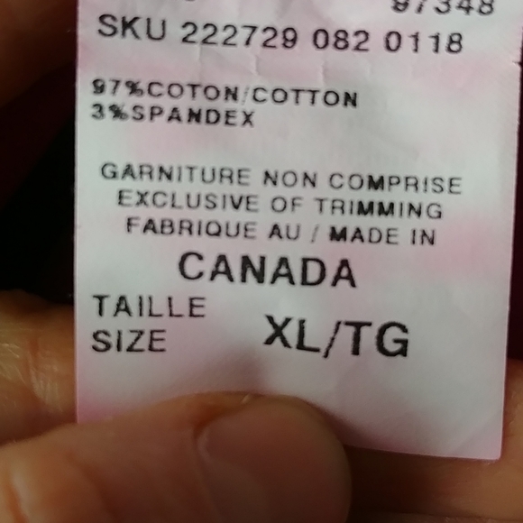 NWOT Le Château ruched sleeveless blouse - Picture 9 of 10